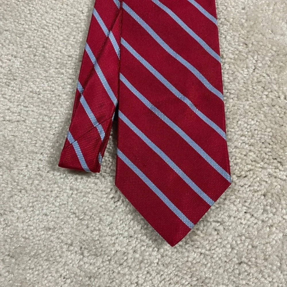 Brooks Brothers Tie Silk Red Blue Diagonal Stripe Woven England USA Ivy Prep